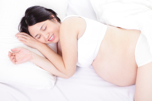 Hướng dẫn bảo hiểm thai sản đối với lao động nữ khi khám thai